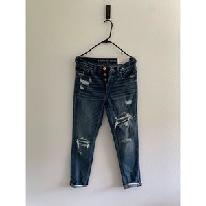 NWT: AE • distressed Tom girl jeans
